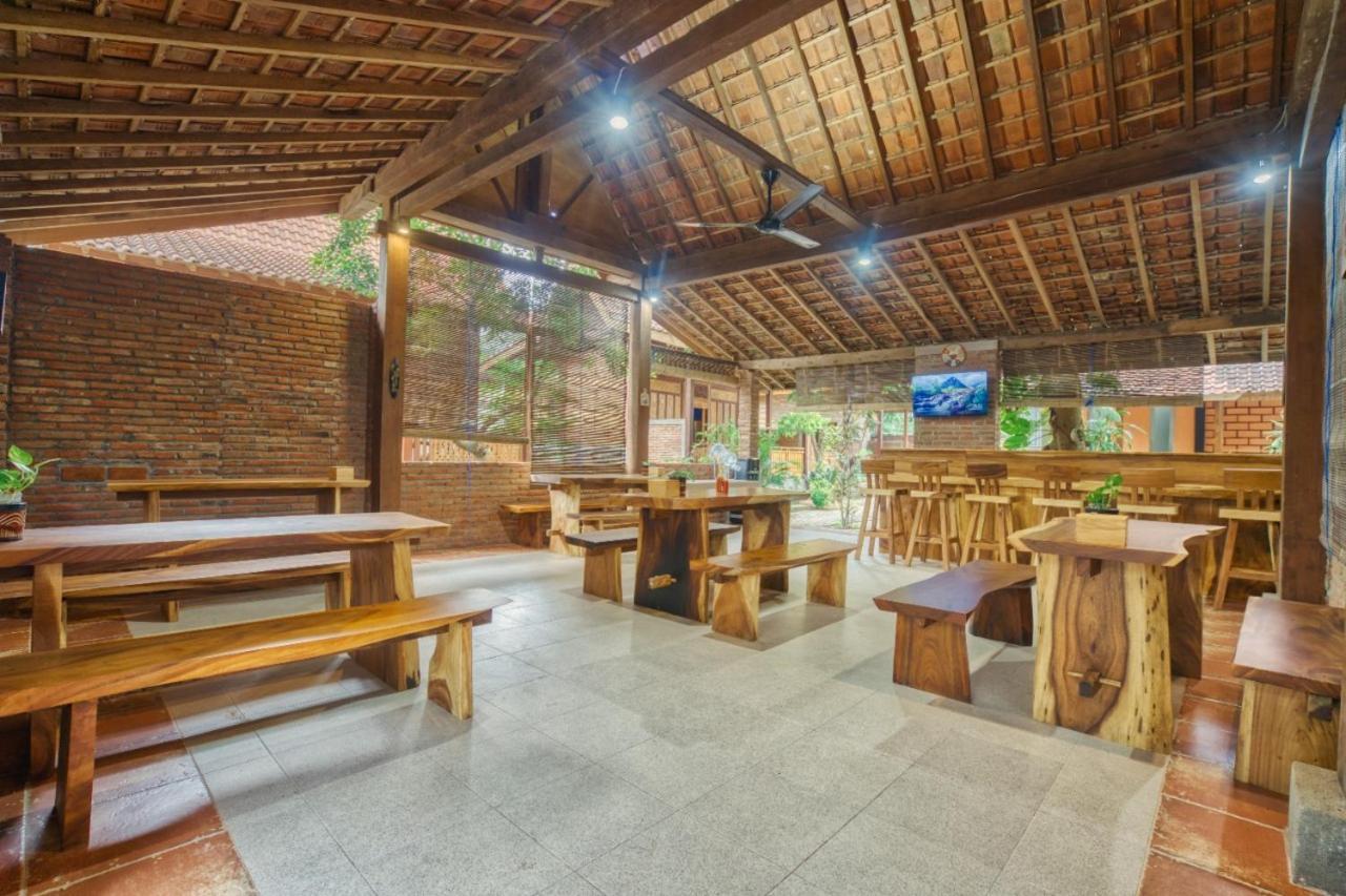 Bata Merah Homestay Banyuwangi  Exterior photo