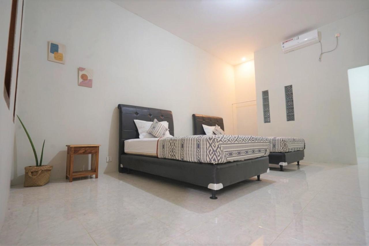 Bata Merah Homestay Banyuwangi  Exterior photo