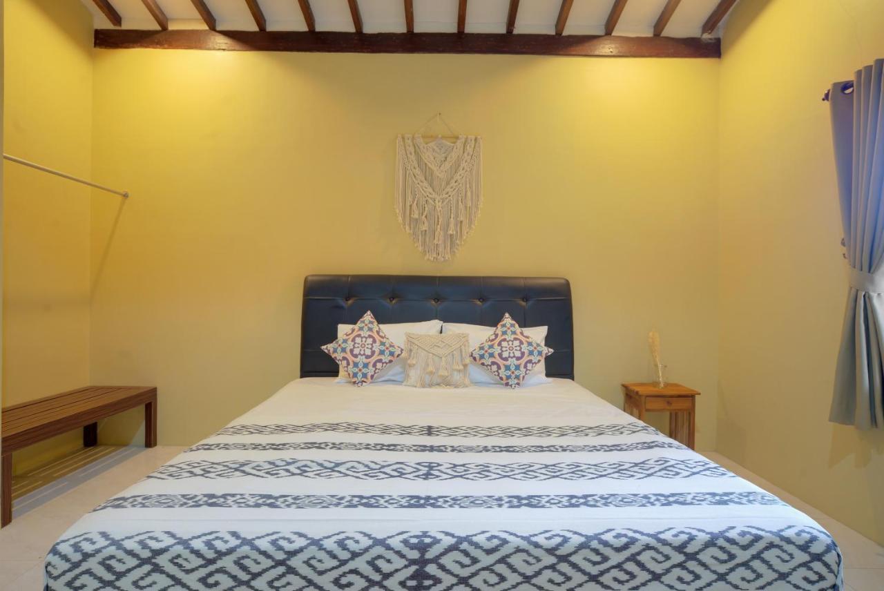 Bata Merah Homestay Banyuwangi  Exterior photo